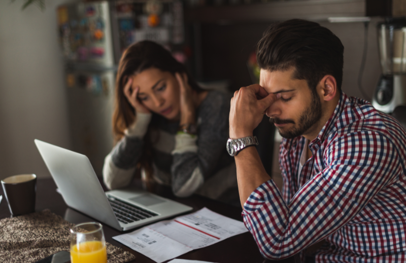 Thumbnail for Crônica de uma Dívida Anunciada